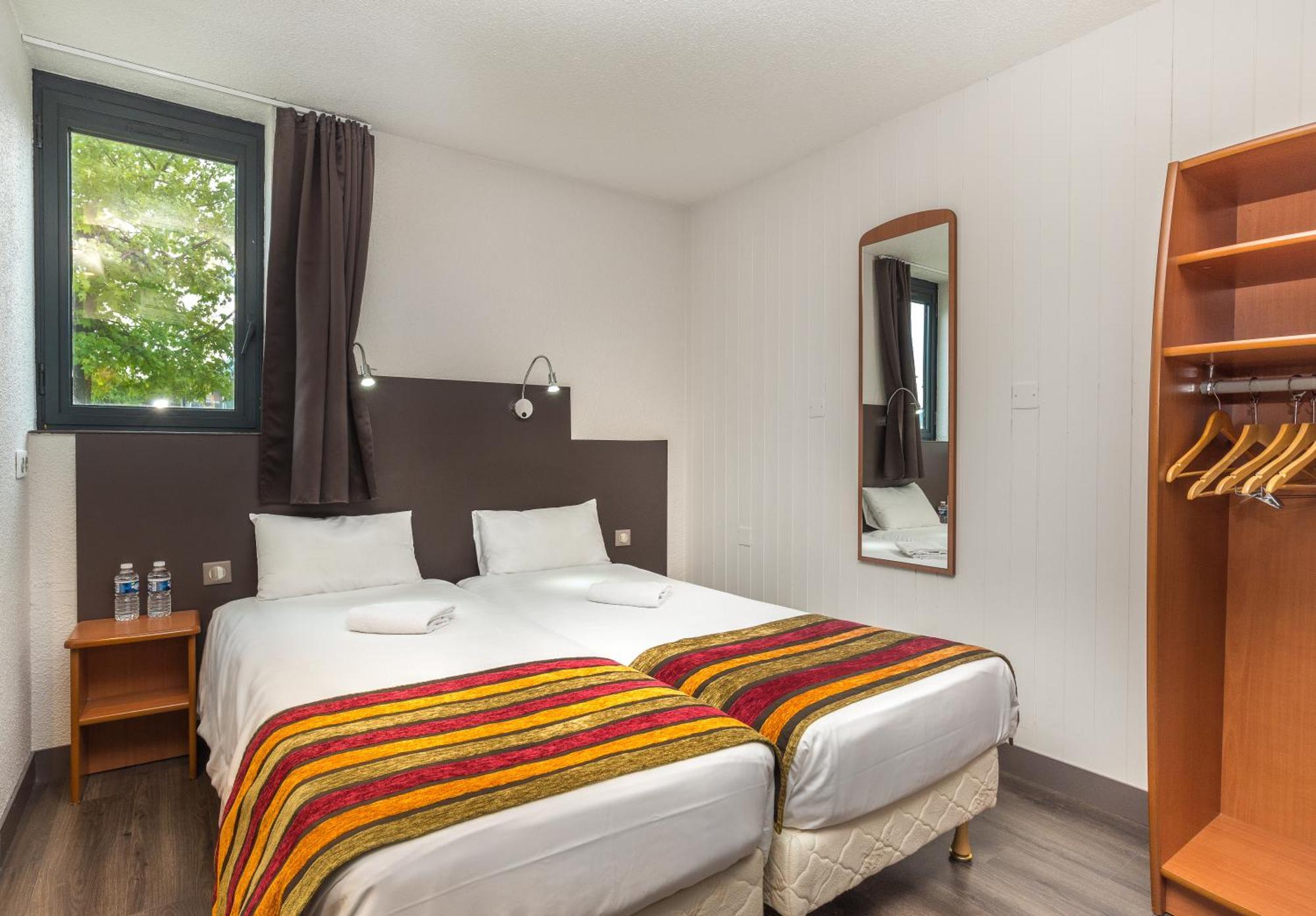 Brit Hotel Chambéry Exteriér fotografie