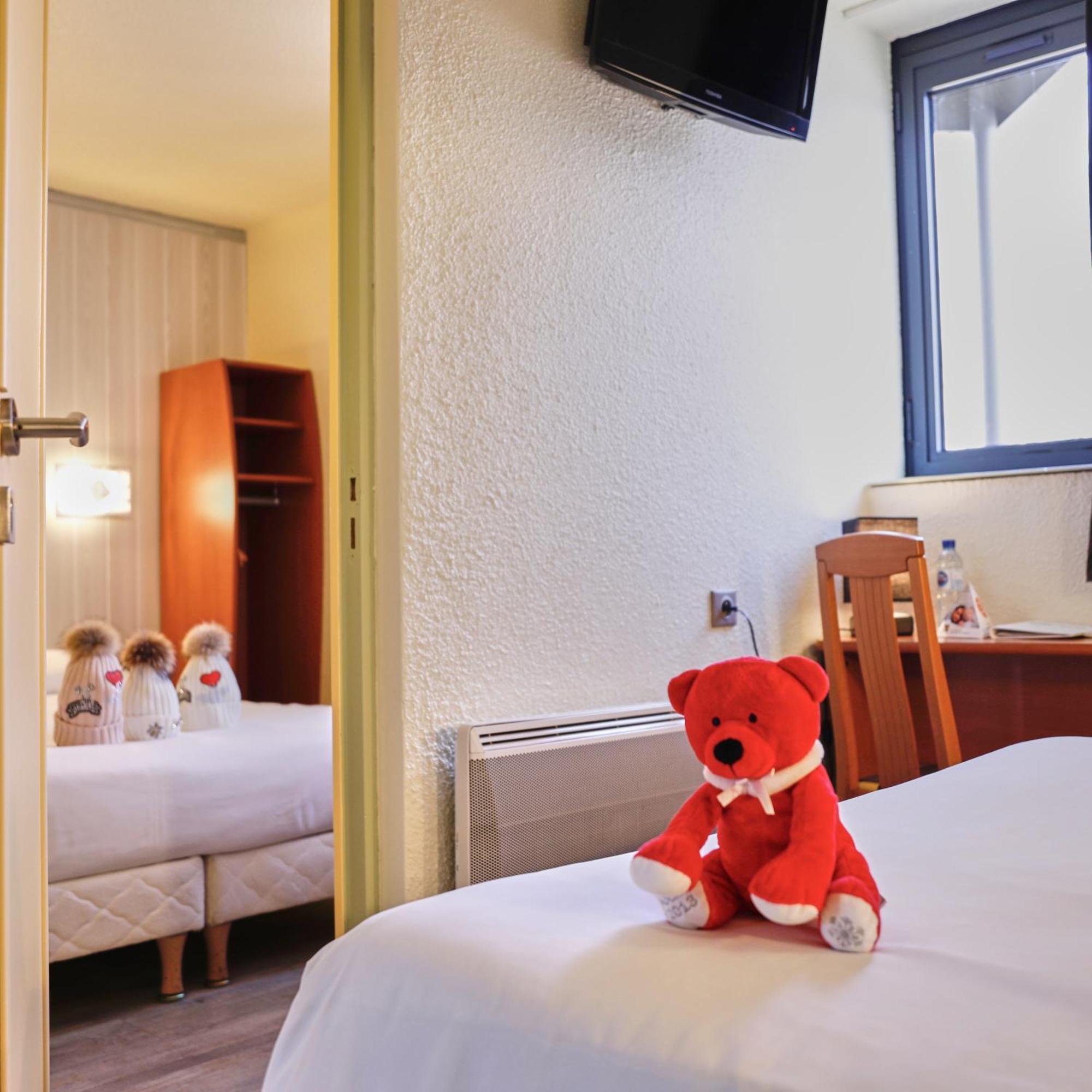 Brit Hotel Chambéry Exteriér fotografie