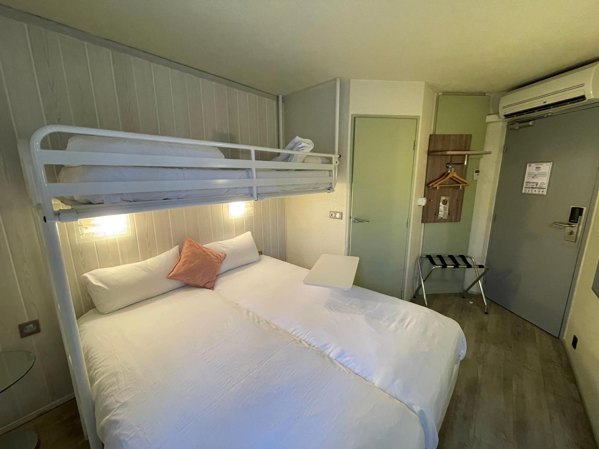 Brit Hotel Chambéry Exteriér fotografie