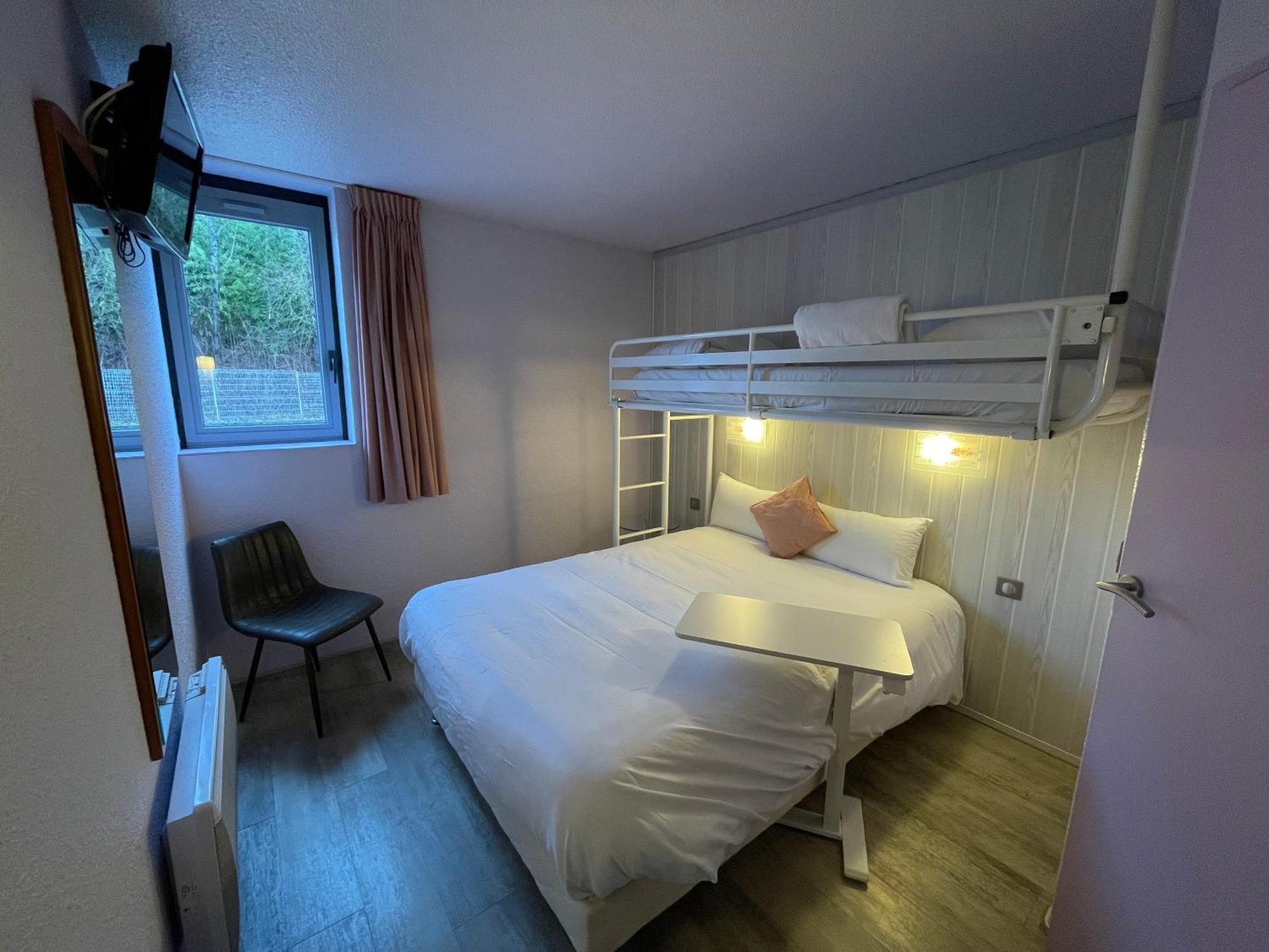 Brit Hotel Chambéry Exteriér fotografie